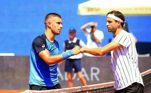 状态爆发以 状态爆发以